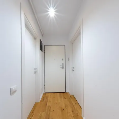 Apartment Citadela North 1br W Security And Self Check In