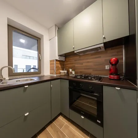 Citadela North 1br W Security And Self Check In Apartment Bucharest